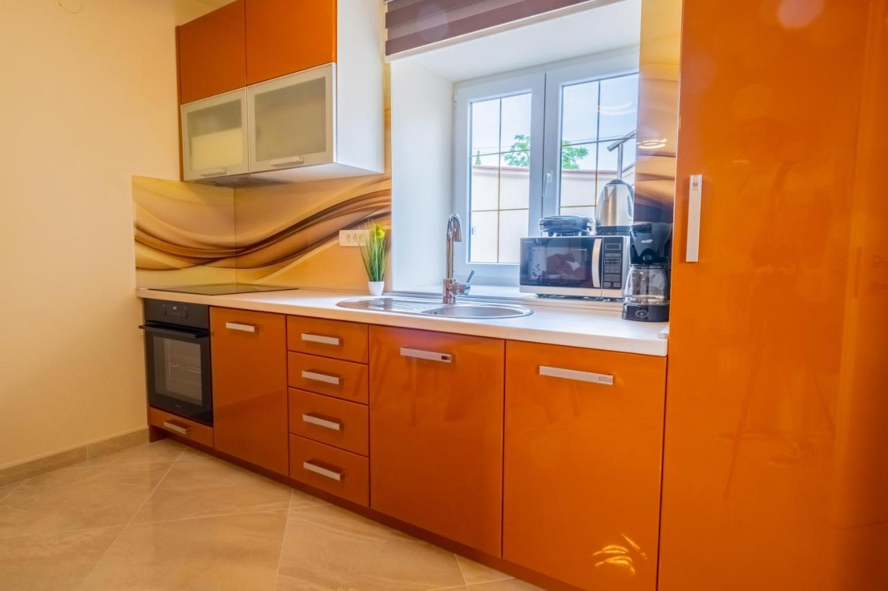 Apartments Laganini Нови-Винодолски Экстерьер фото