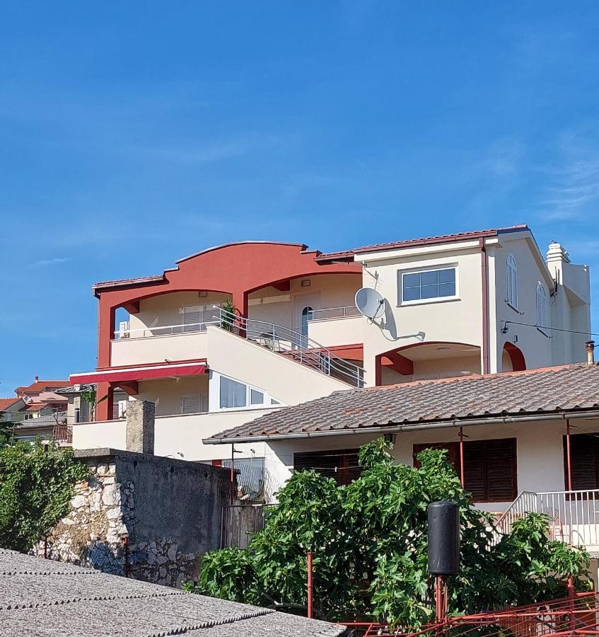 Apartments Laganini Нови-Винодолски Экстерьер фото